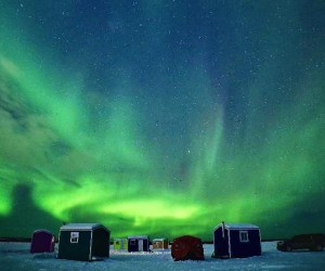 Rainbow-Village-Aurora-in-Yellowknife-Aurora-on-Great-Slave-Lake